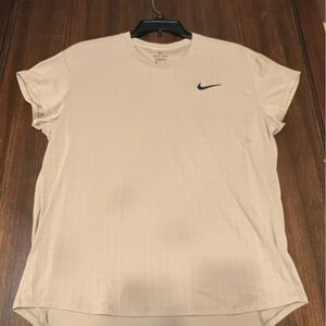 Nike Athletic Dri-Fit Shirt, Size: X-Large
